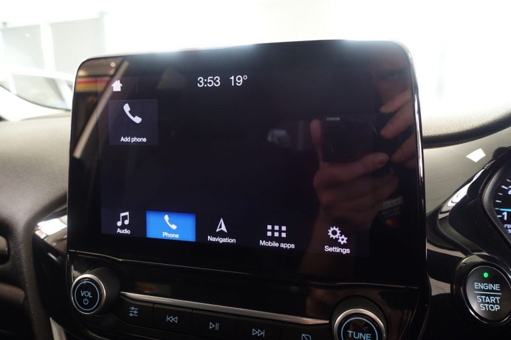 Used_2020_SILVER_FORD_FIESTA_1