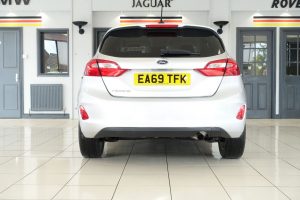 Used_2020_SILVER_FORD_FIESTA_1