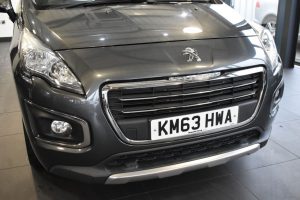 Used_2014_GREY_PEUGEOT_3008_2