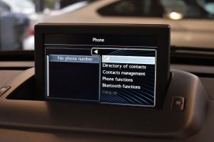 Used_2014_GREY_PEUGEOT_3008_2