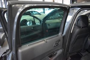 Used_2014_GREY_PEUGEOT_3008_2
