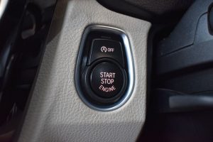 Used_2015_RED_BMW_3-SERIES_2