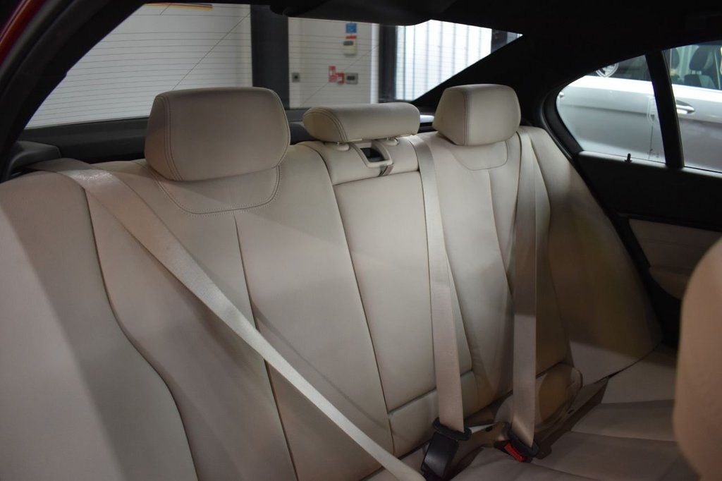 Used_2015_RED_BMW_3-SERIES_2