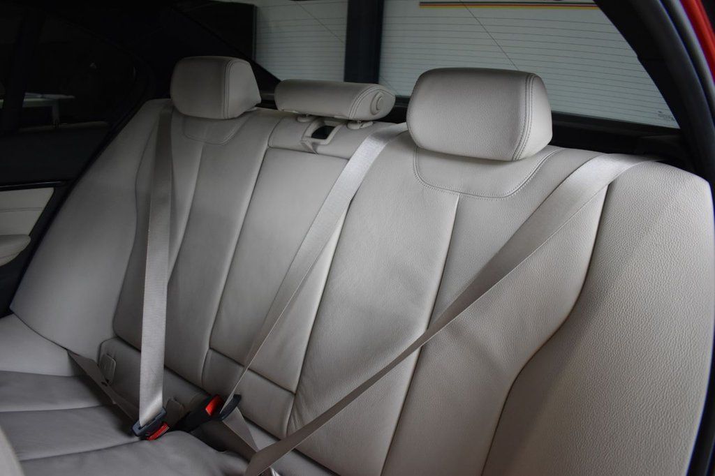 Used_2015_RED_BMW_3-SERIES_2