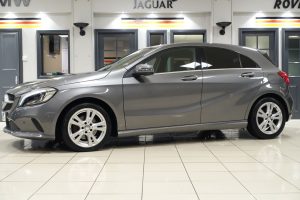 Used_2016_GREY_MERCEDES-BENZ_A-CLASS_2