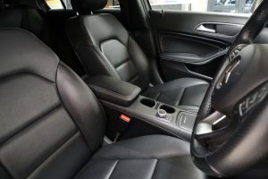 Used_2016_GREY_MERCEDES-BENZ_A-CLASS_2