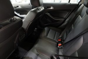 Used_2016_GREY_MERCEDES-BENZ_A-CLASS_2