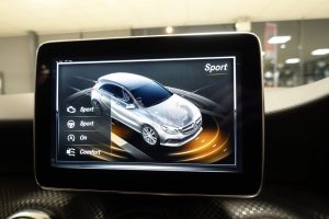 Used_2016_GREY_MERCEDES-BENZ_A-CLASS_2
