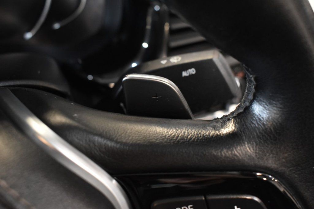 Used_2018_BLACK_BMW_5-SERIES_2