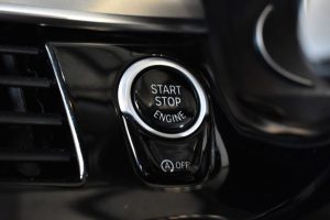 Used_2018_BLACK_BMW_5-SERIES_2
