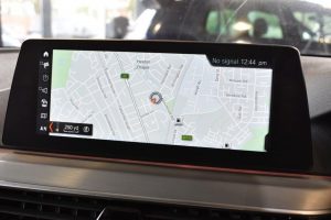 Used_2018_BLACK_BMW_5-SERIES_2
