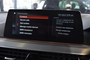 Used_2018_BLACK_BMW_5-SERIES_2