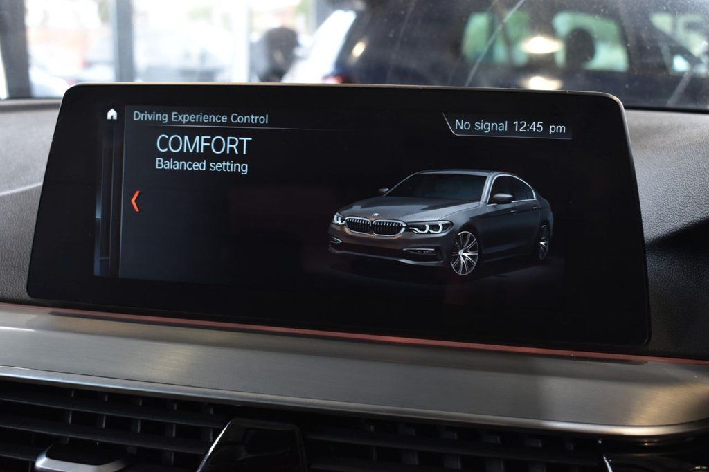 Used_2018_BLACK_BMW_5-SERIES_2