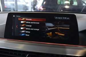 Used_2018_BLACK_BMW_5-SERIES_2