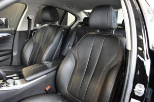 Used_2018_BLACK_BMW_5-SERIES_2
