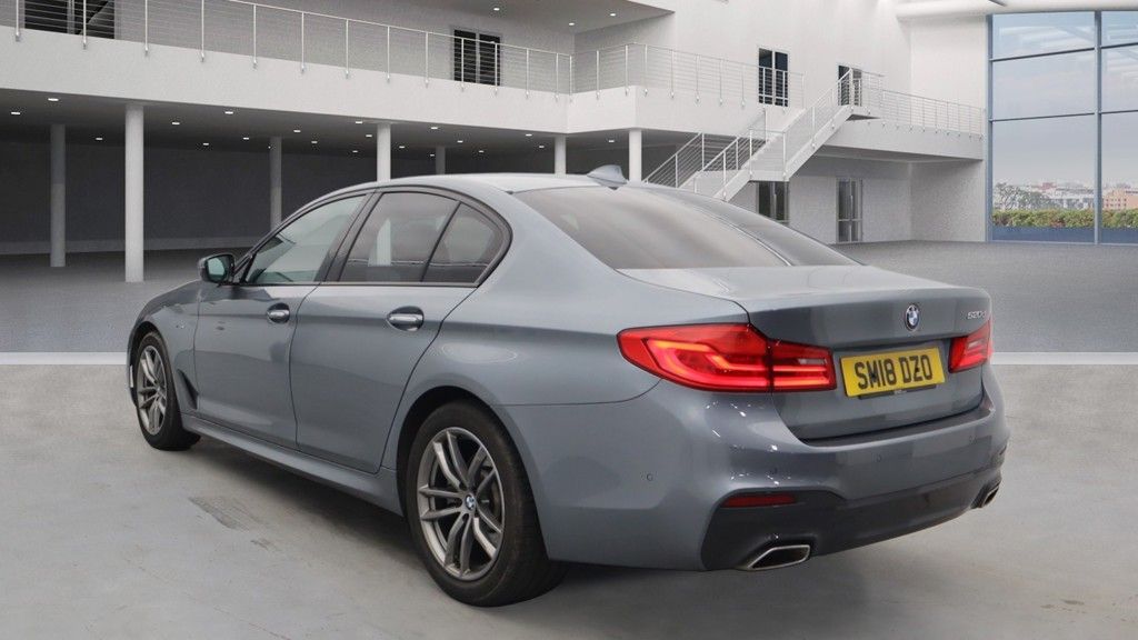 Used_2018_BLUE_BMW_5-SERIES_2