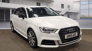 Used 2019 WHITE AUDI A3 Hatchback 1.6 TDI BLACK EDITION 5d 114 BHP (reg. 2019-08-31) for sale in Stockport