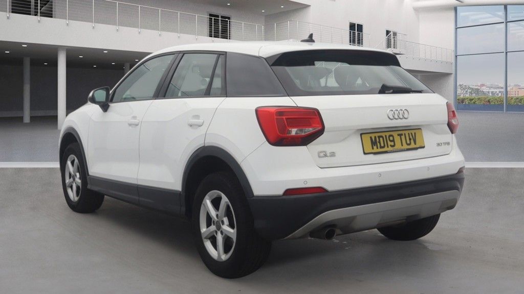 Used_2019_WHITE_AUDI_Q2_1