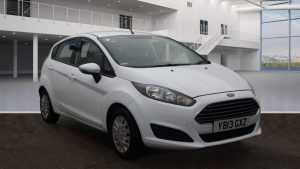 Used 2013 WHITE FORD FIESTA Hatchback 1.6 STYLE ECONETIC TDCI 5d 94 BHP (reg. 2013-08-21) for sale in Stockport