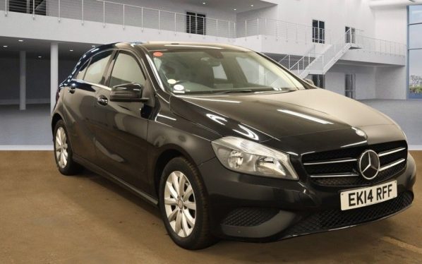 Used 2014 BLACK MERCEDES-BENZ A-CLASS Hatchback 1.6 A180 BLUEEFFICIENCY SE 5DR AUTO 122 BHP (reg. 2014-04-23) for sale in Altrincham
