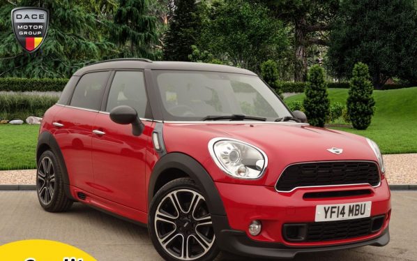 Used 2014 RED MINI COUNTRYMAN Hatchback 2.0 COOPER SD 5d 141 BHP (reg. 2014-06-02) for sale in Stockport