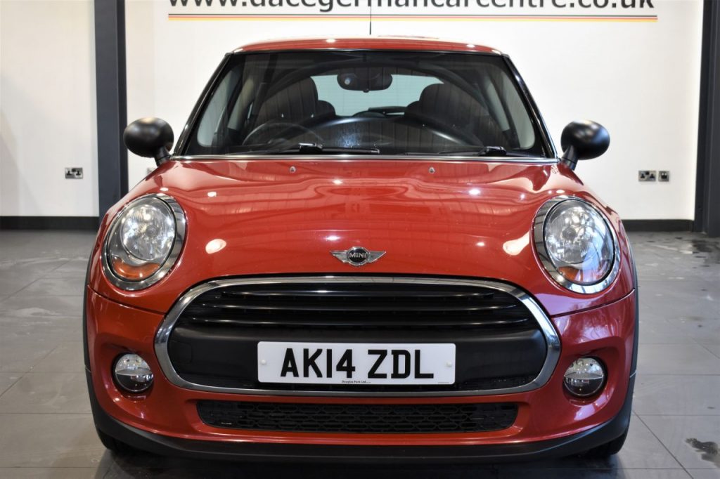 Used_2014_RED_MINI_HATCH-ONE_1
