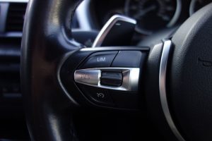 Used_2015_BLACK_BMW_3-SERIES_3