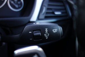 Used_2015_BLACK_BMW_3-SERIES_3