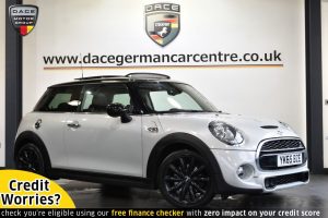 Used 2015 SILVER MINI HATCH COOPER Hatchback 2.0 COOPER S 3DR AUTO 189 BHP (reg. 2015-11-12) for sale in Altrincham