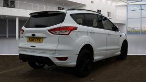 Used_2015_WHITE_FORD_KUGA_2