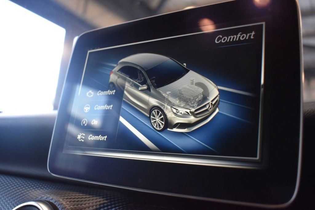 Used_2017_BLACK_MERCEDES-BENZ_A-CLASS_2
