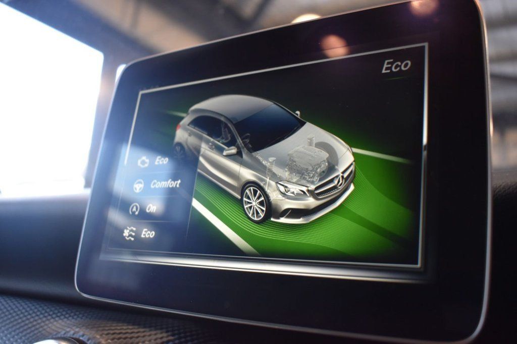 Used_2017_BLACK_MERCEDES-BENZ_A-CLASS_2