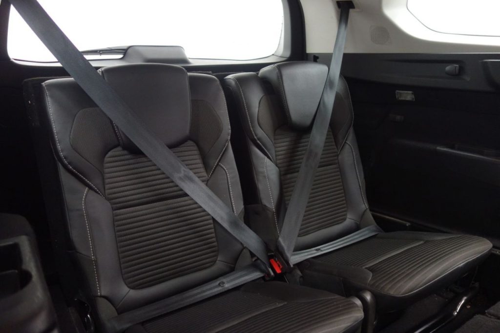 Used_2017_BLACK_RENAULT_GRAND-SCENIC_1