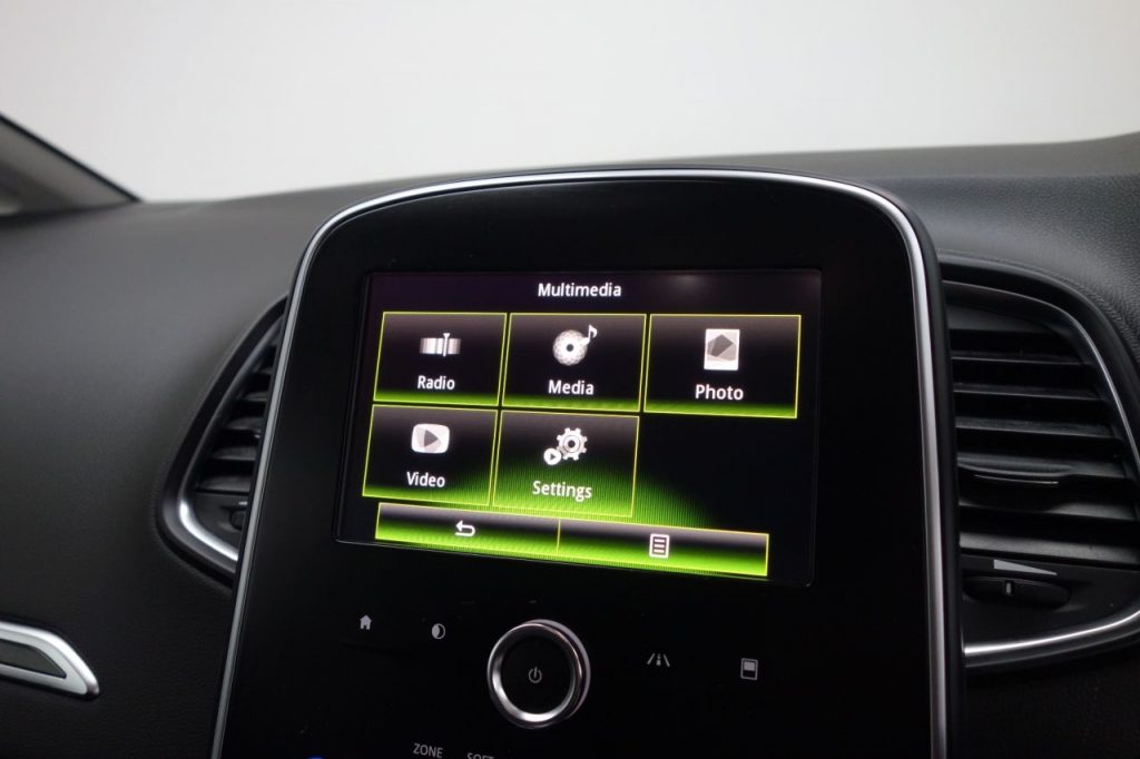 Used_2017_BLACK_RENAULT_GRAND-SCENIC_1