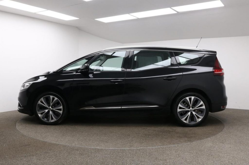 Used_2017_BLACK_RENAULT_GRAND-SCENIC_1