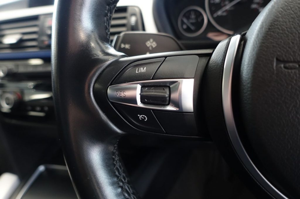 Used_2017_BLUE_BMW_3-SERIES-GRAN-TURISMO_2