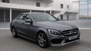 Used 2017 GREY MERCEDES-BENZ C-CLASS Saloon 2.1 C220 D AMG LINE 4DR AUTO 170 BHP (reg. 2017-01-31) for sale in Altrincham