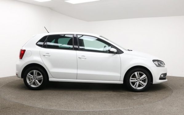 Used 2017 WHITE VOLKSWAGEN POLO Hatchback 1.0 MATCH EDITION 5d 60 BHP (reg. 2017-09-27) for sale in Manchester