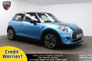 Used 2018 BLUE MINI HATCH COOPER Hatchback 1.5 COOPER EXCLUSIVE 3d 134 BHP (reg. 2018-11-23) for sale in Manchester
