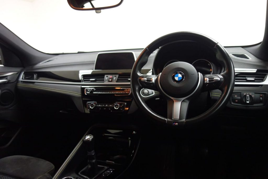 Used_2018_GOLD_BMW_X2_2