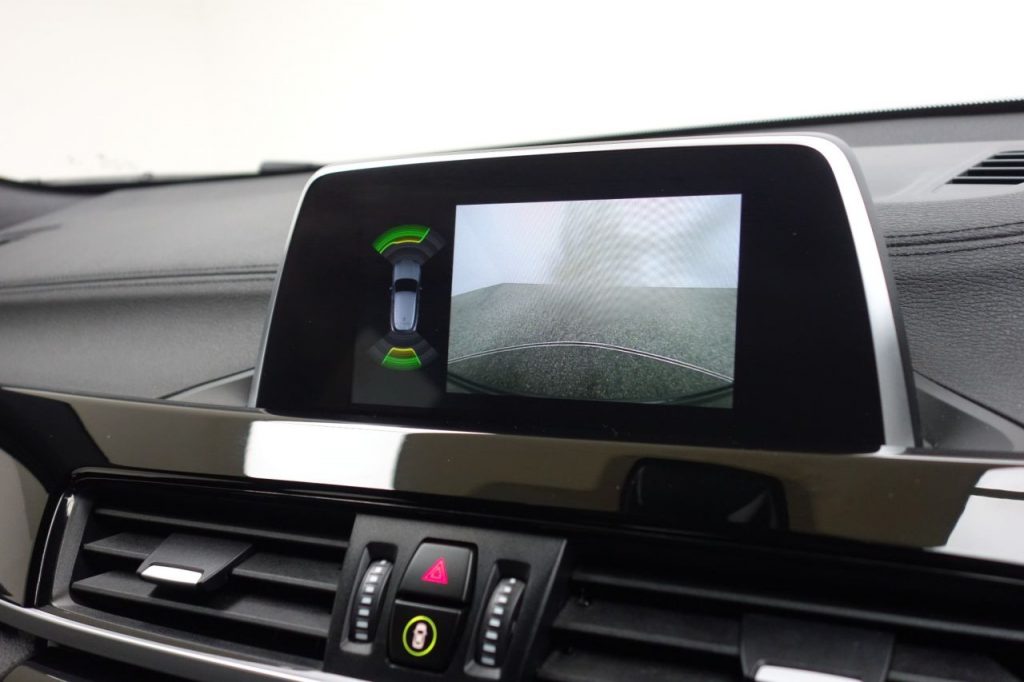 Used_2018_GOLD_BMW_X2_2