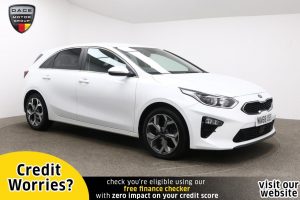 Used 2018 WHITE KIA CEED Hatchback 1.6 CRDI 3 ISG 5d 114 BHP (reg. 2018-09-25) for sale in Manchester