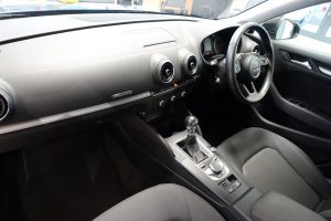 Used_2019_BLACK_AUDI_A3_1