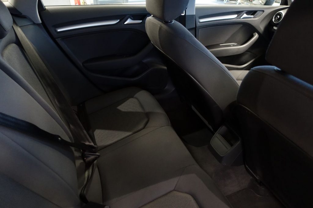 Used_2019_BLACK_AUDI_A3_1