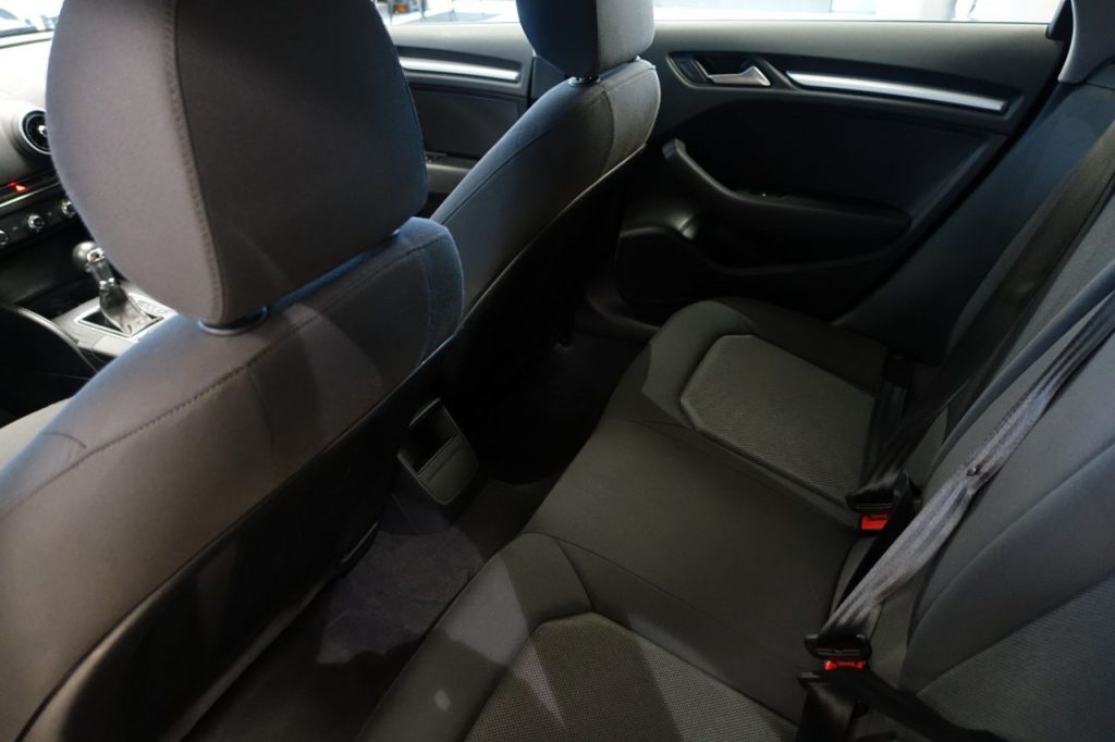 Used_2019_BLACK_AUDI_A3_1