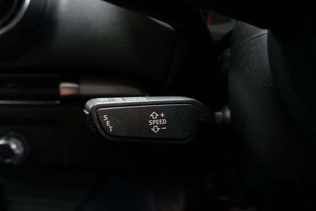 Used_2019_BLACK_AUDI_A3_1