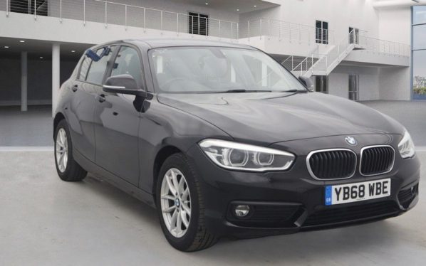 Used 2019 BLACK BMW 1 SERIES Hatchback 1.5 116D SE BUSINESS 5DR 114 BHP (reg. 2019-01-15) for sale in Altrincham