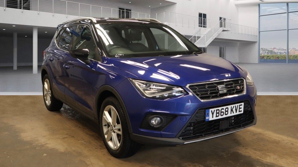 Used 2019 BLUE SEAT ARONA Hatchback 1.0 TSI FR 5d 114 BHP (reg. 2019-01-11) for sale in Stockport