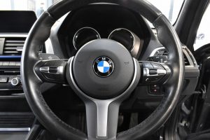Used_2019_GREY_BMW_1-SERIES_1