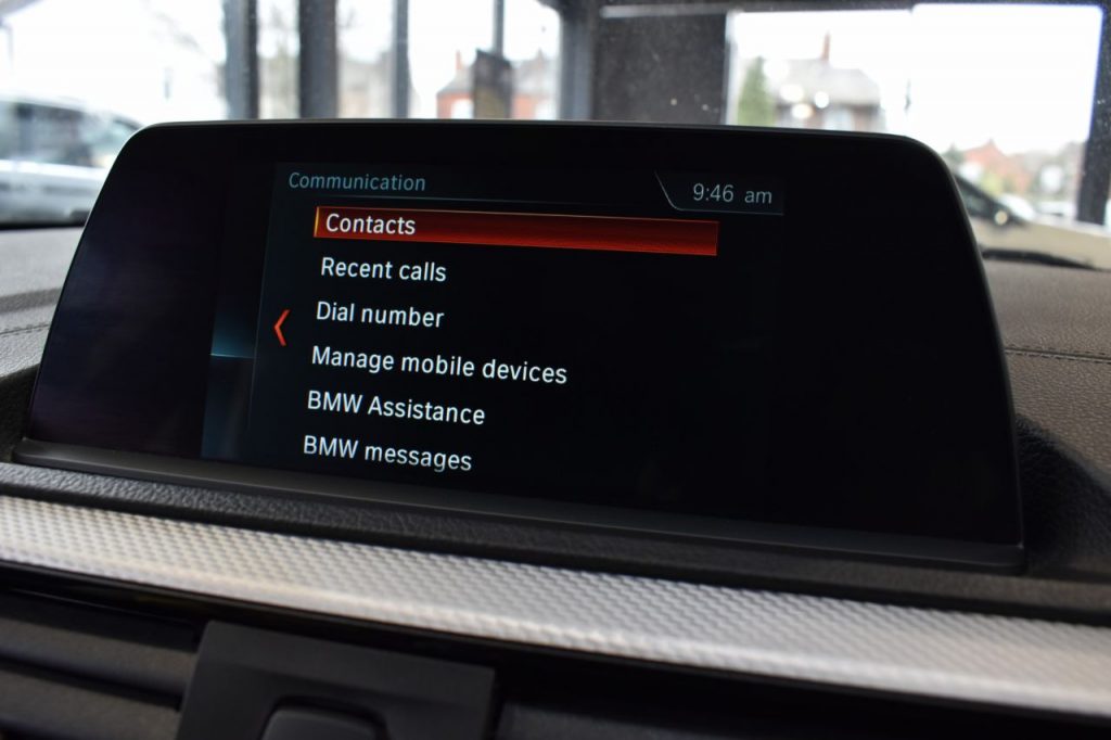 Used_2019_GREY_BMW_1-SERIES_1